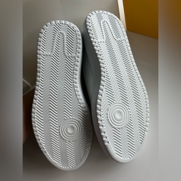 MIMOSA White Platform Sneakers - Picture 4 of 9